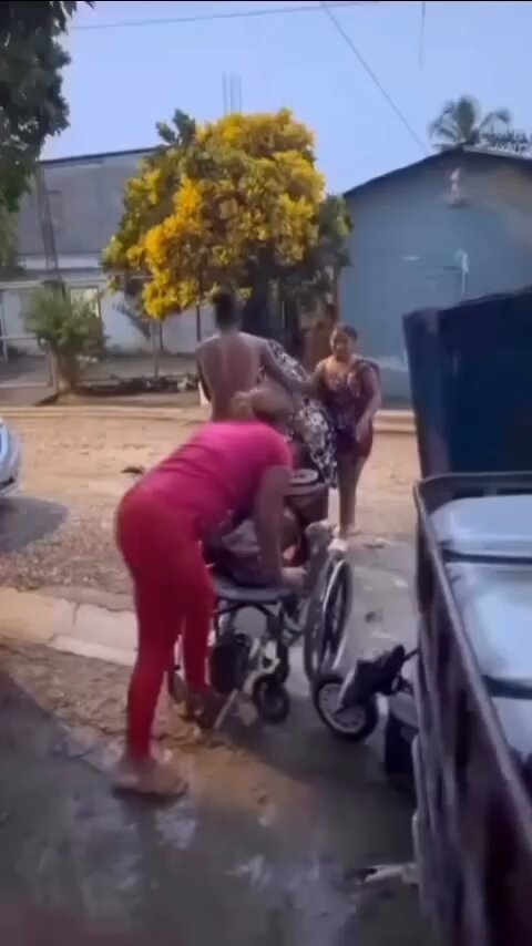 «Video Impactante: Hija Echa a Su Madre de la Casa en un Acto Desgarrador»