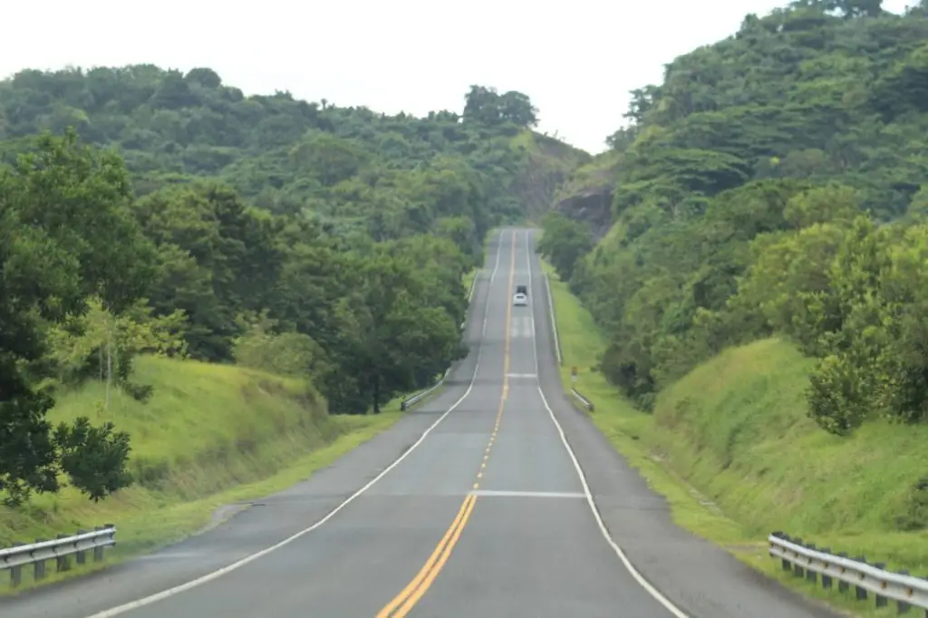 En el cruce de Samaná