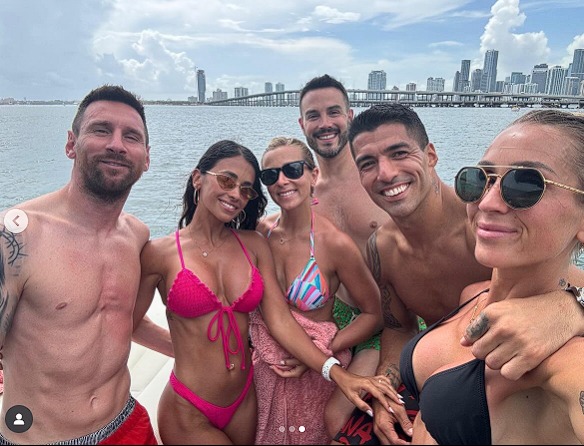 Georgina Rodríguez y Antonela Roccuzzo revolucionan las redes con fotos en bikini